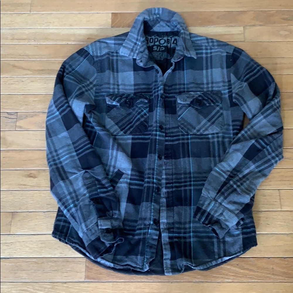 Light button down jacket/shirt